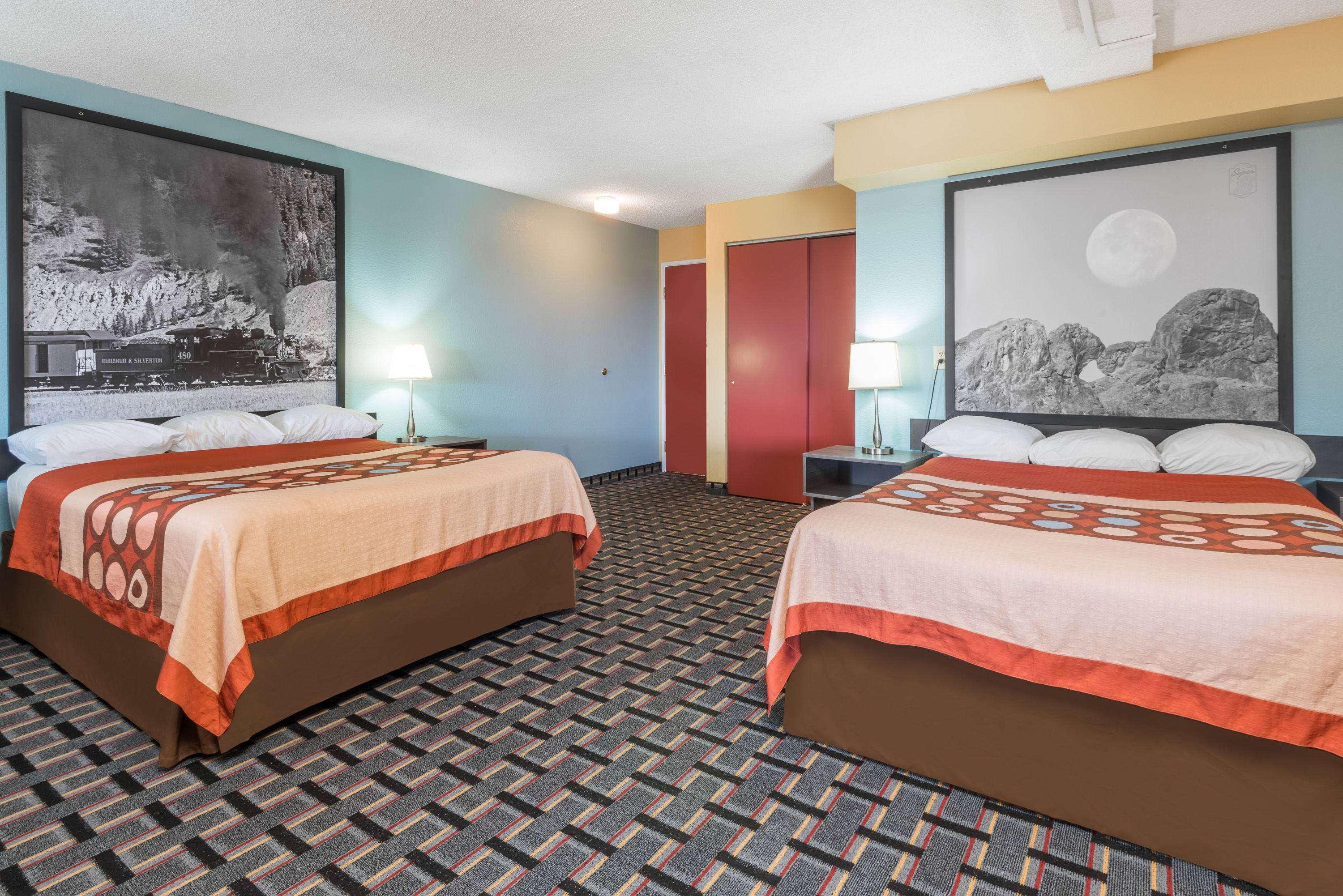 Super 8 By Wyndham Henderson North East Denver Buitenkant foto