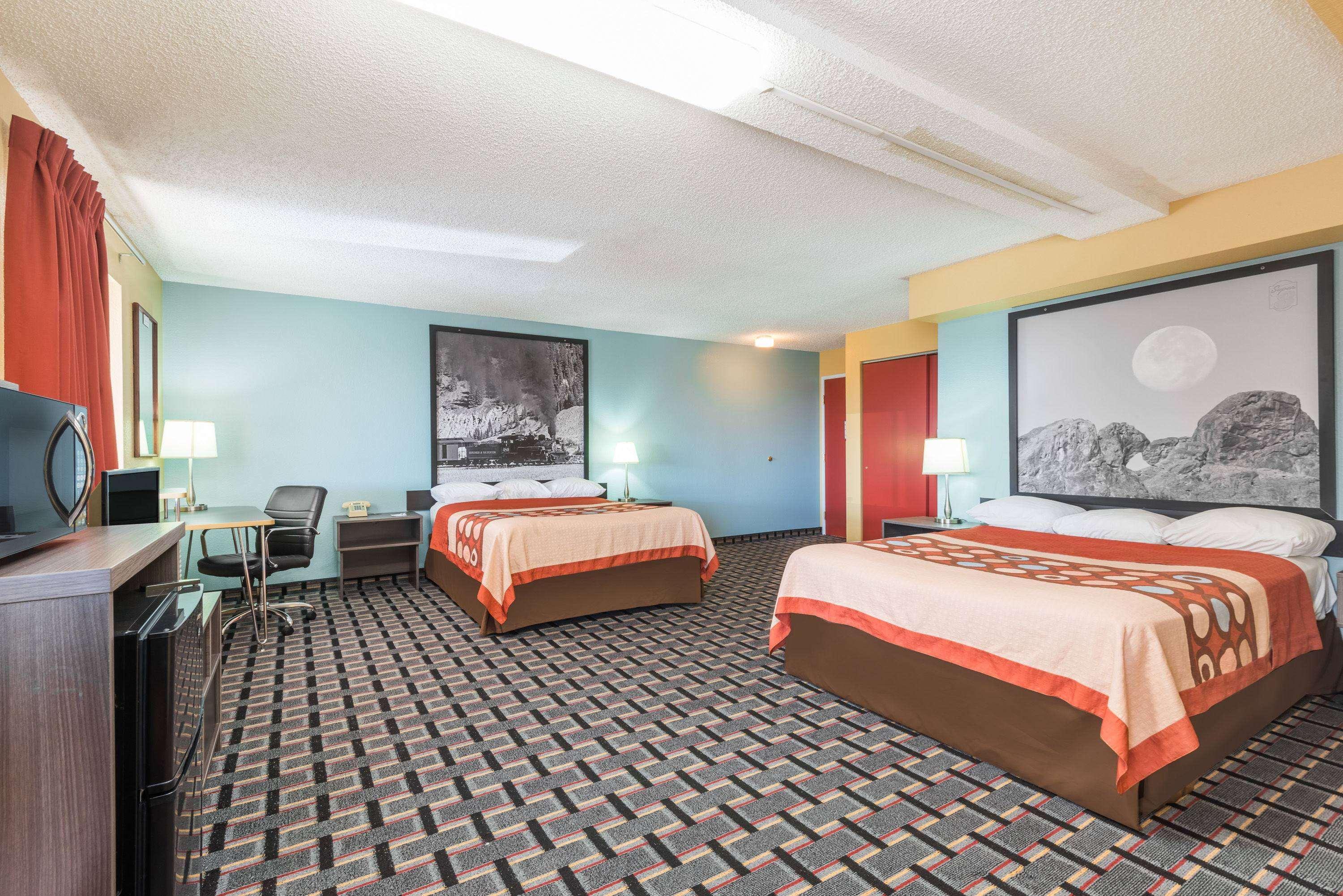 Super 8 By Wyndham Henderson North East Denver Buitenkant foto